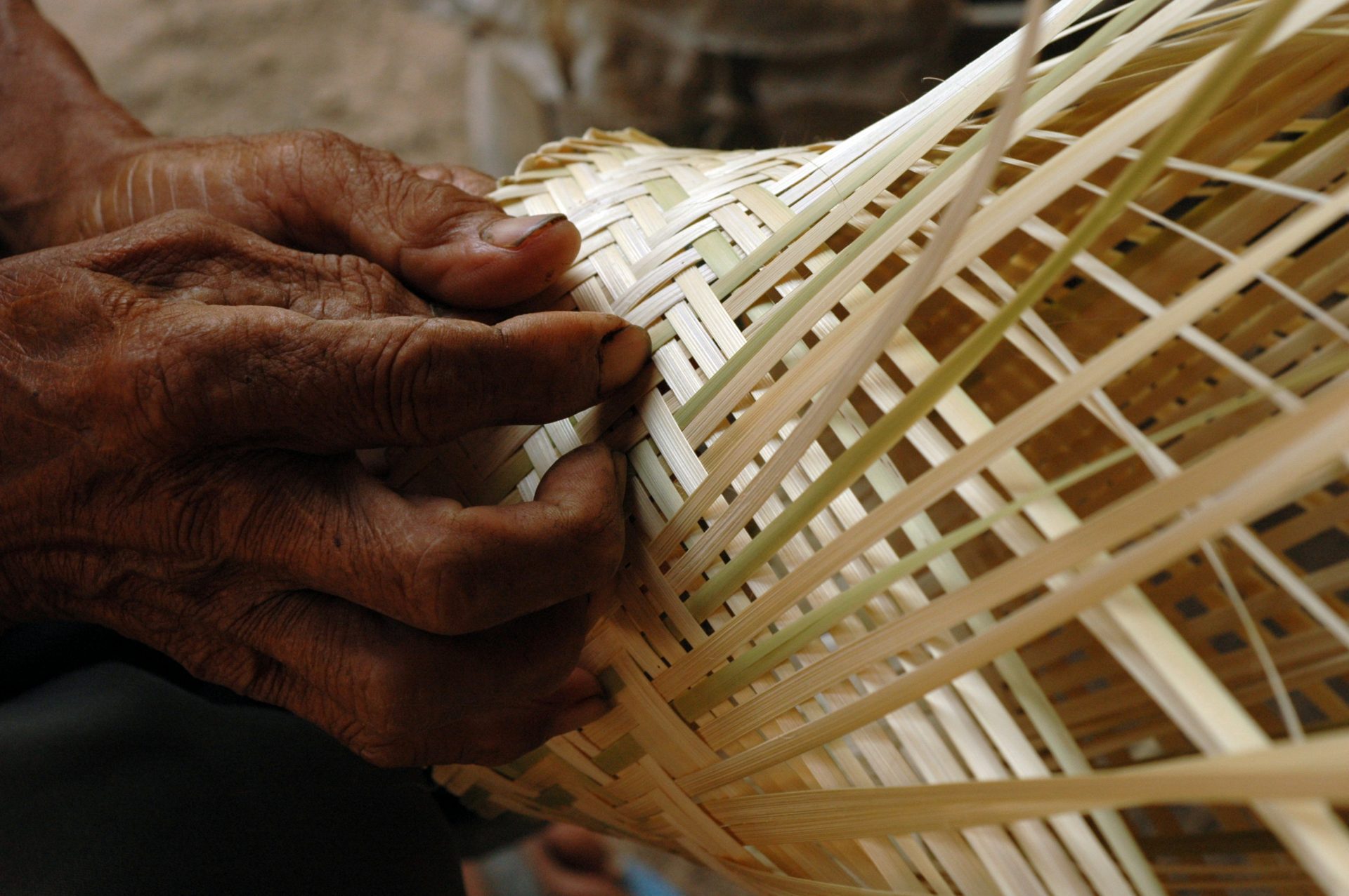 The art of Kmhmu basketry Laos