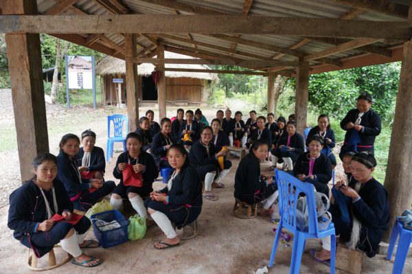 Lanten Yao Mun artisan group in Ban Nam Dee Laos